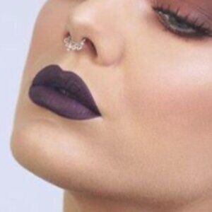 YOUNIQUE SPLASH LIPSTICK